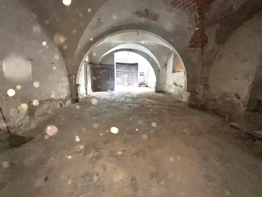 Immagine 9 di Laboratorio in vendita  a Montelupo Fiorentino