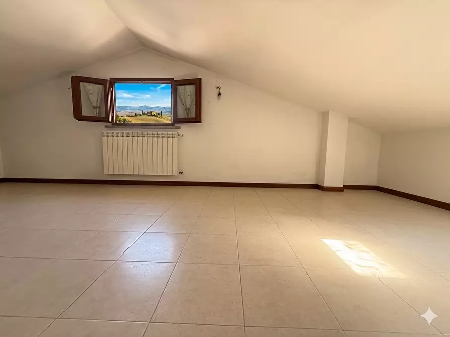 Immagine 18 di Appartamento in vendita  a Calcinaia