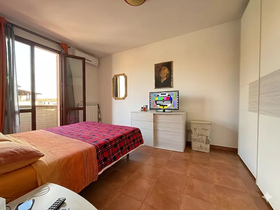 Immagine 21 di Appartamento in vendita  a Calcinaia