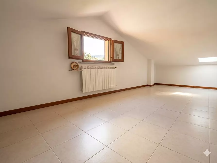 Immagine 13 di Appartamento in vendita  a Calcinaia