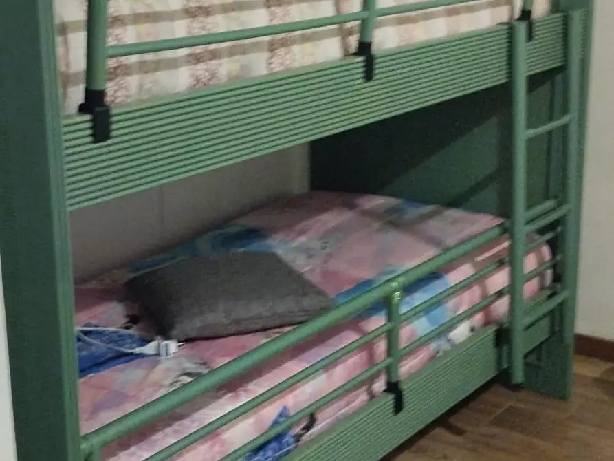 Immagine 12 di Appartamento in vendita  a Pistoia