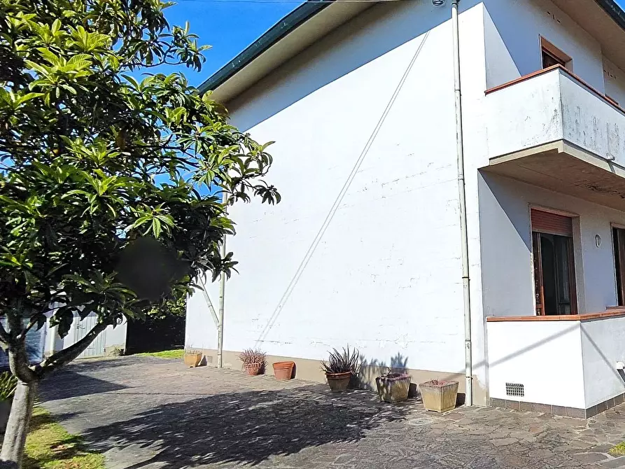 Immagine 1 di Casa bifamiliare in vendita  a Santa Croce Sull'arno