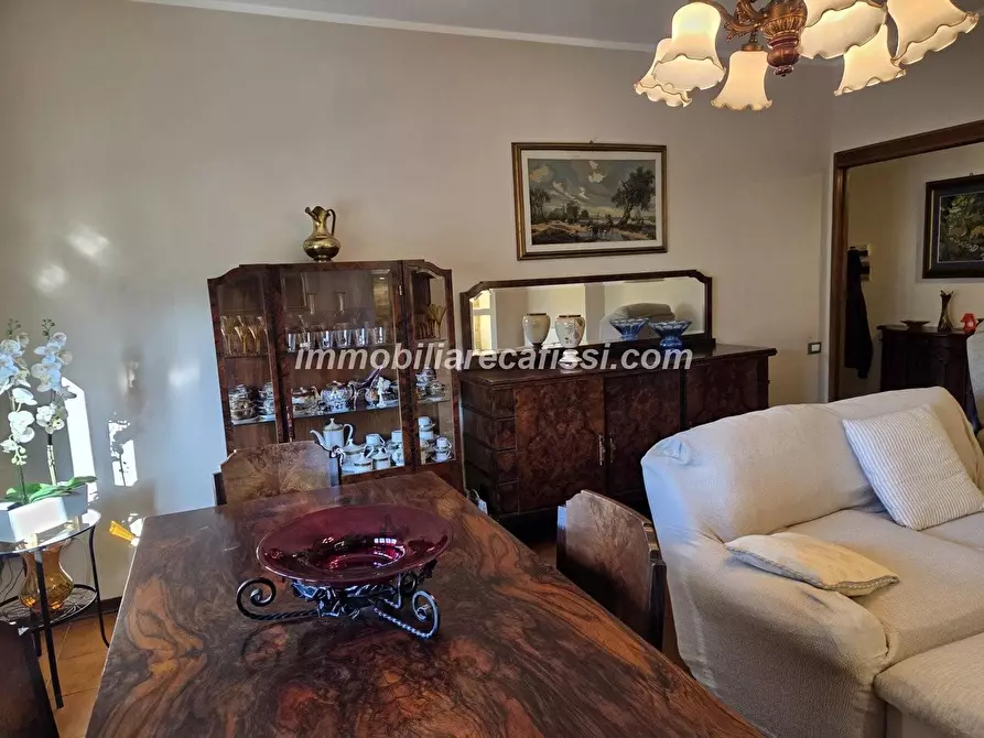 Immagine 3 di Palazzo in vendita  a Poggio A Caiano