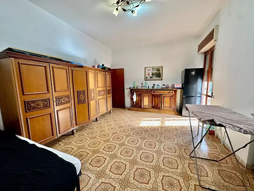 Immagine 1 di Appartamento in vendita  a Carrara