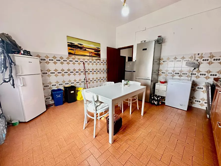 Immagine 8 di Appartamento in vendita  a Carrara