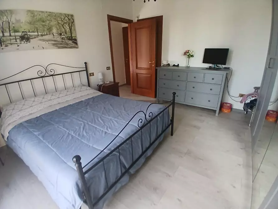 Immagine 10 di Appartamento in vendita  a Vecchiano