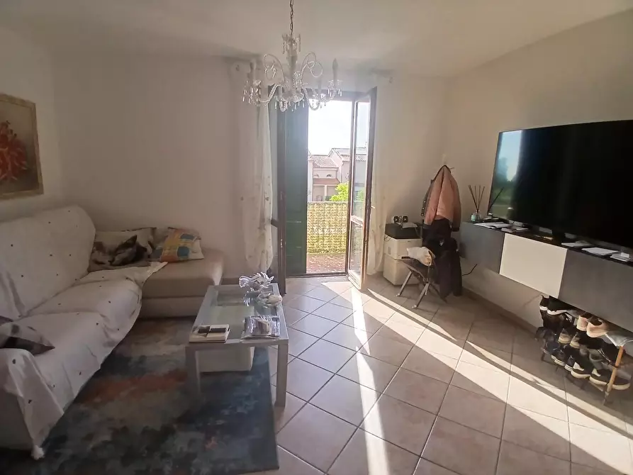 Immagine 4 di Appartamento in vendita  a Vecchiano