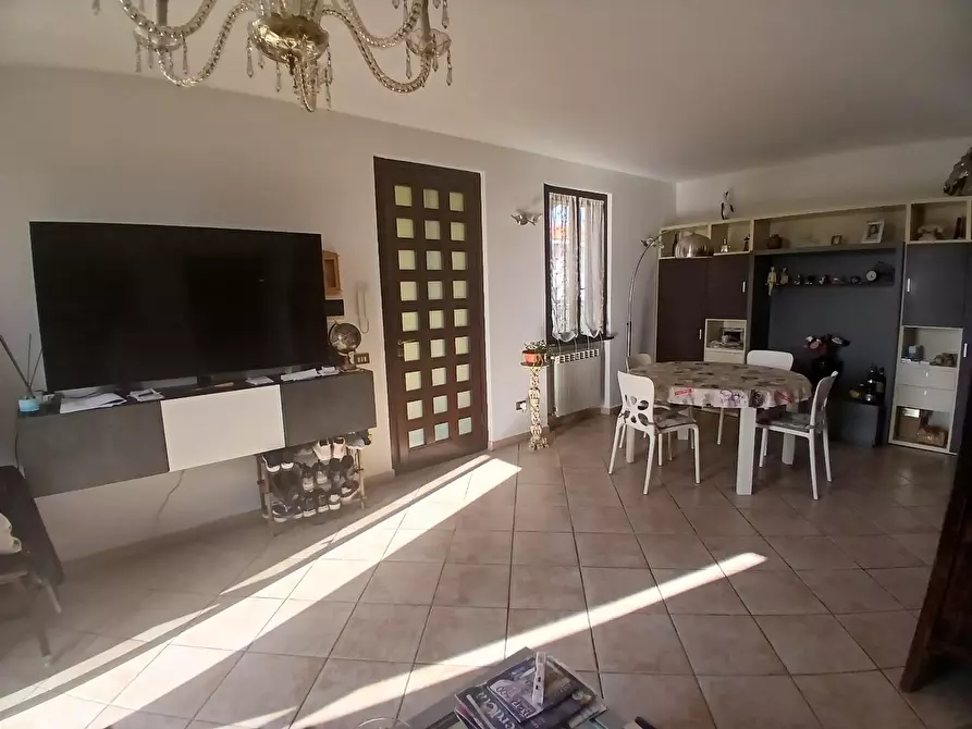 Immagine 5 di Appartamento in vendita  a Vecchiano