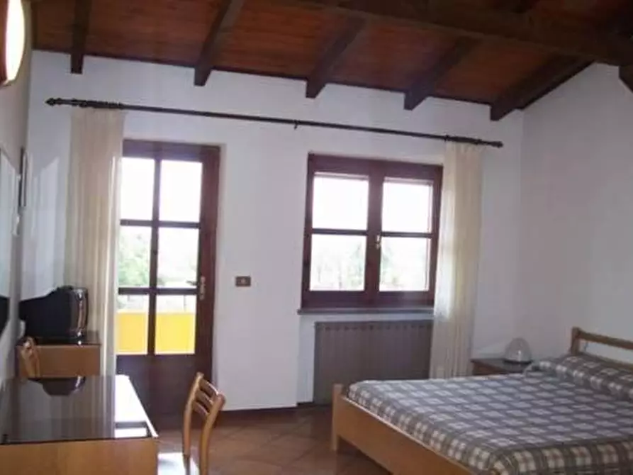 Immagine 13 di Albergo/B&B/Residence in vendita  a Piverone