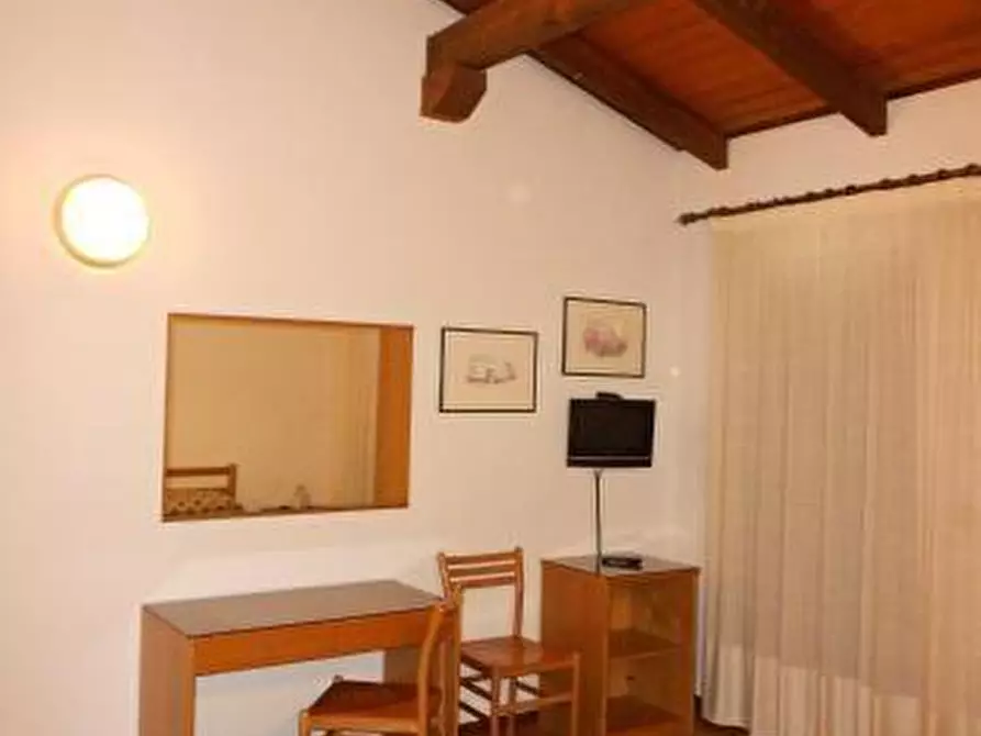 Immagine 25 di Albergo/B&B/Residence in vendita  a Piverone