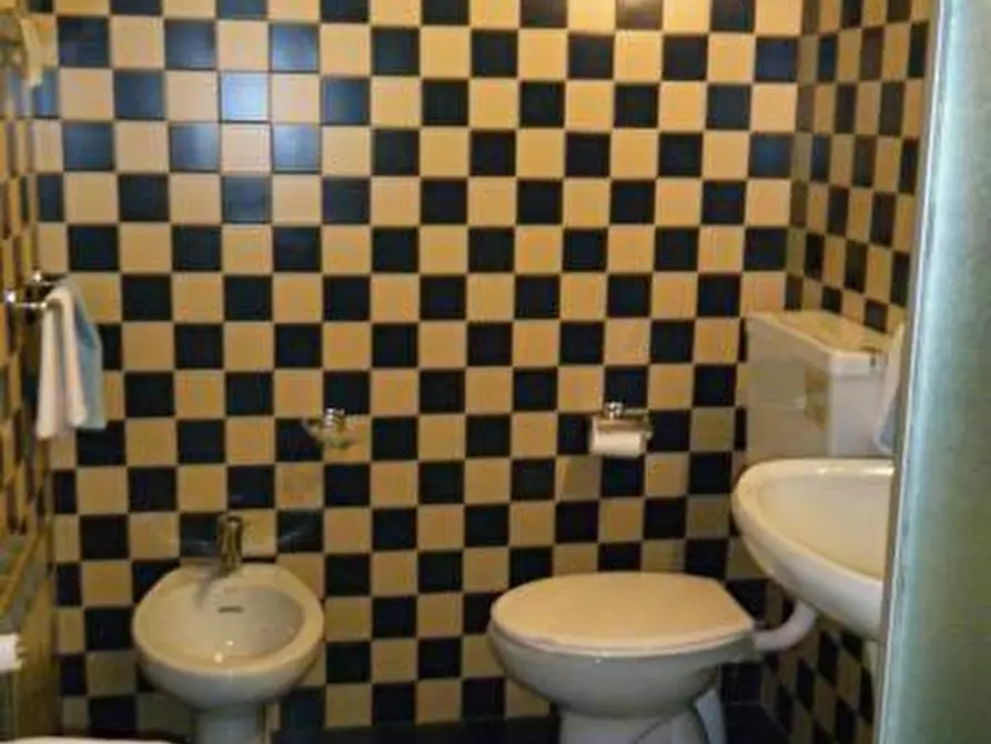 Immagine 37 di Albergo/B&B/Residence in vendita  a Piverone