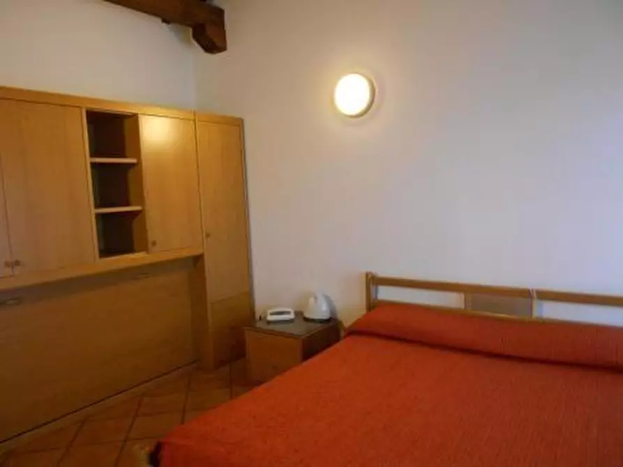 Immagine 35 di Albergo/B&B/Residence in vendita  a Piverone
