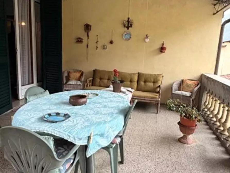 Immagine 13 di Appartamento in vendita  a Camaiore