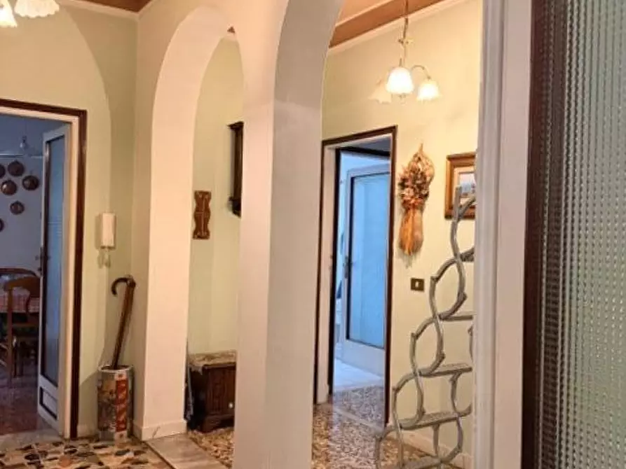 Immagine 19 di Appartamento in vendita  a Camaiore