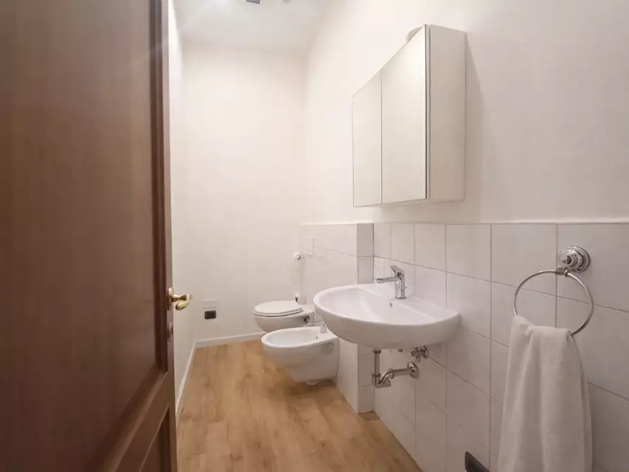 Immagine 24 di Villa in vendita  a San Miniato