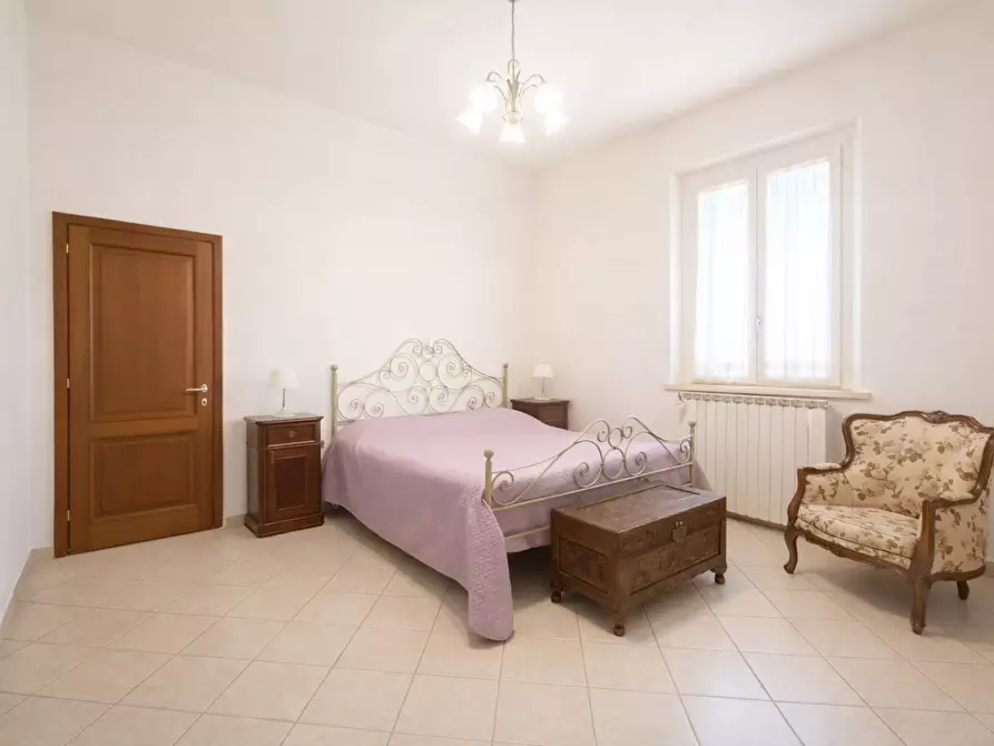 Immagine 18 di Villa in vendita  a San Miniato