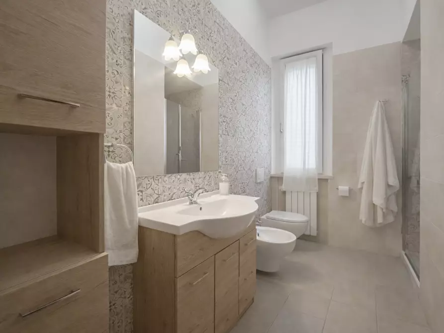 Immagine 20 di Villa in vendita  a San Miniato