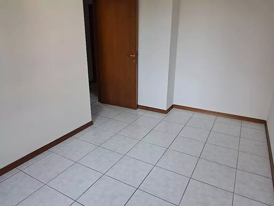 Immagine 28 di Appartamento in vendita  a Empoli