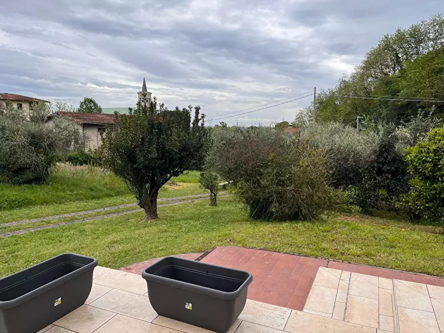 Immagine 3 di Casa indipendente in affitto  a Pietrasanta