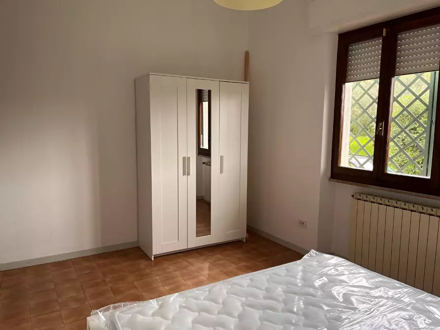 Immagine 13 di Casa indipendente in affitto  a Pietrasanta