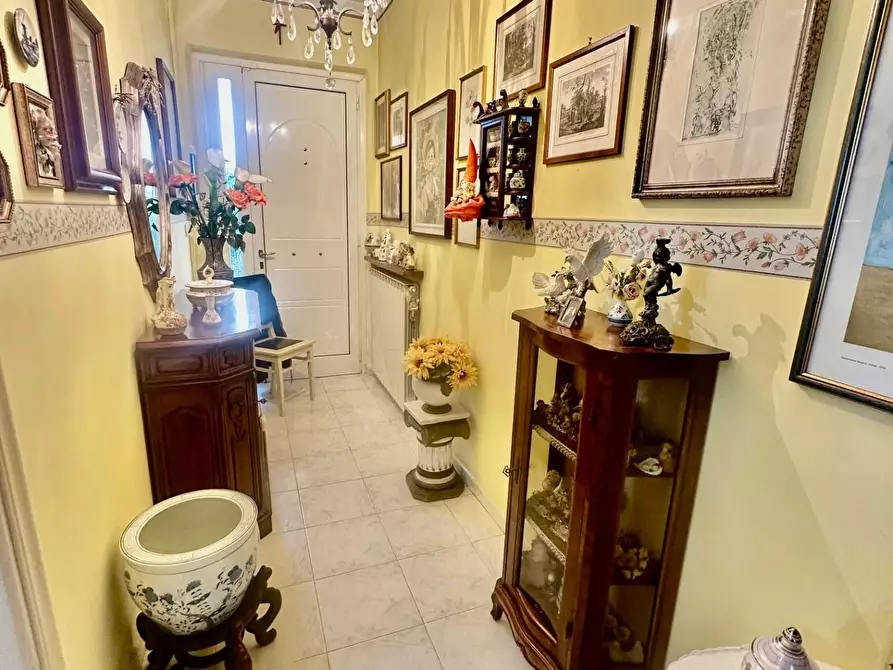 Immagine 16 di Casa semindipendente in vendita  a Massa