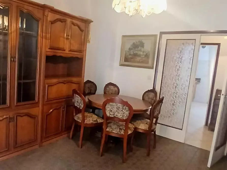 Immagine 1 di Appartamento in vendita  a Livorno