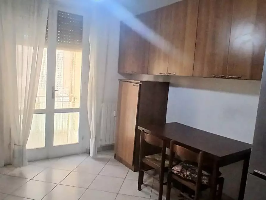 Immagine 3 di Appartamento in vendita  a Livorno