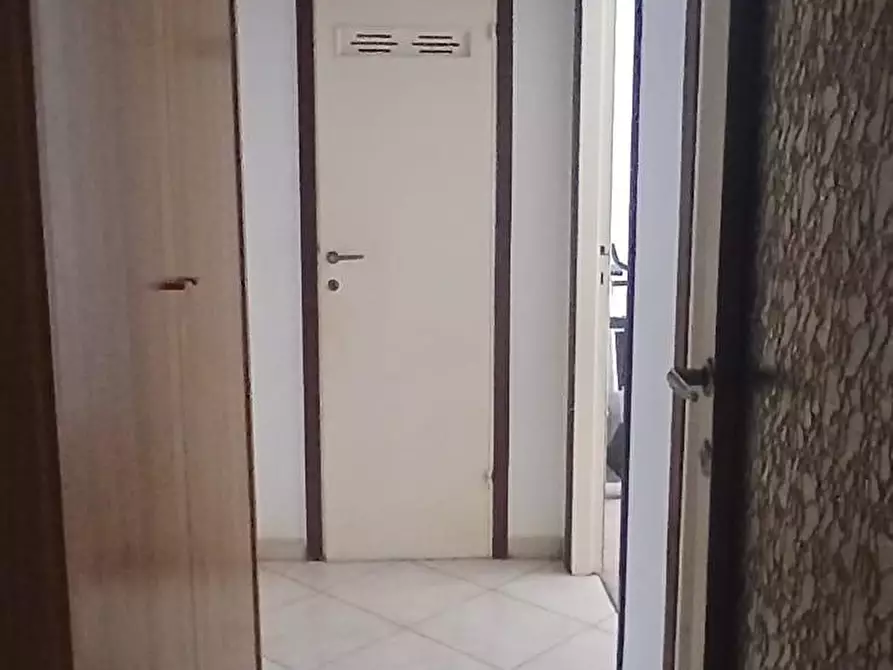 Immagine 5 di Appartamento in vendita  a Livorno