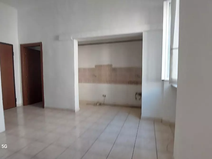 Immagine 15 di Appartamento in vendita  a Livorno