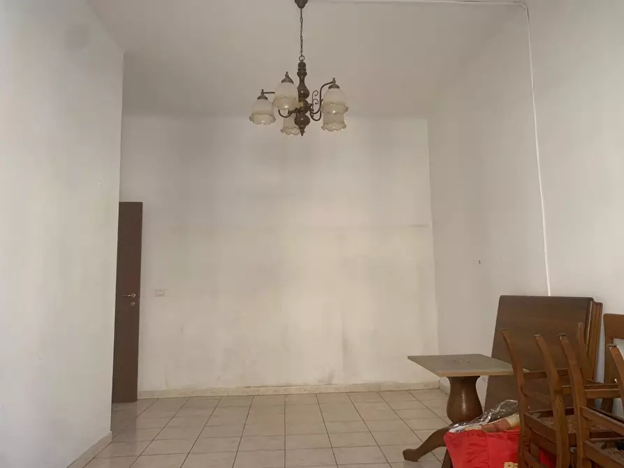 Immagine 5 di Appartamento in vendita  a Livorno