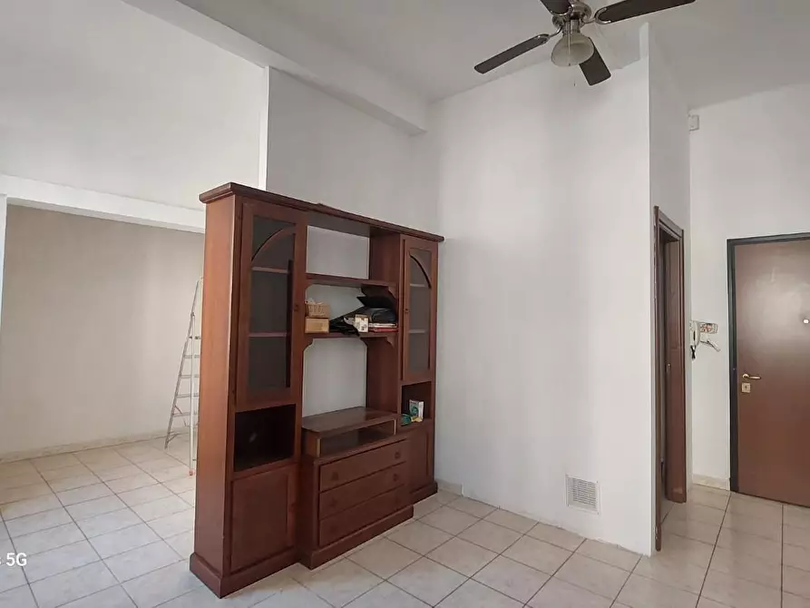 Immagine 19 di Appartamento in vendita  a Livorno