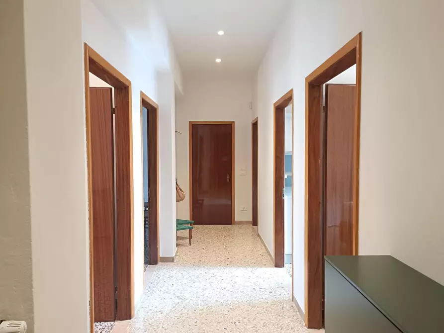 Immagine 12 di Appartamento in vendita  a Empoli