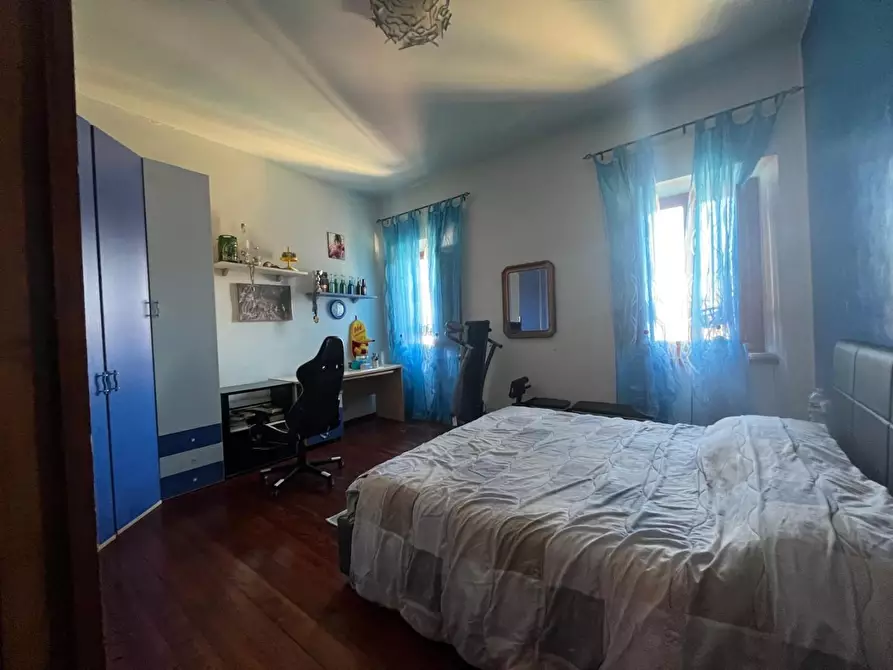 Immagine 11 di Appartamento in vendita  a Livorno