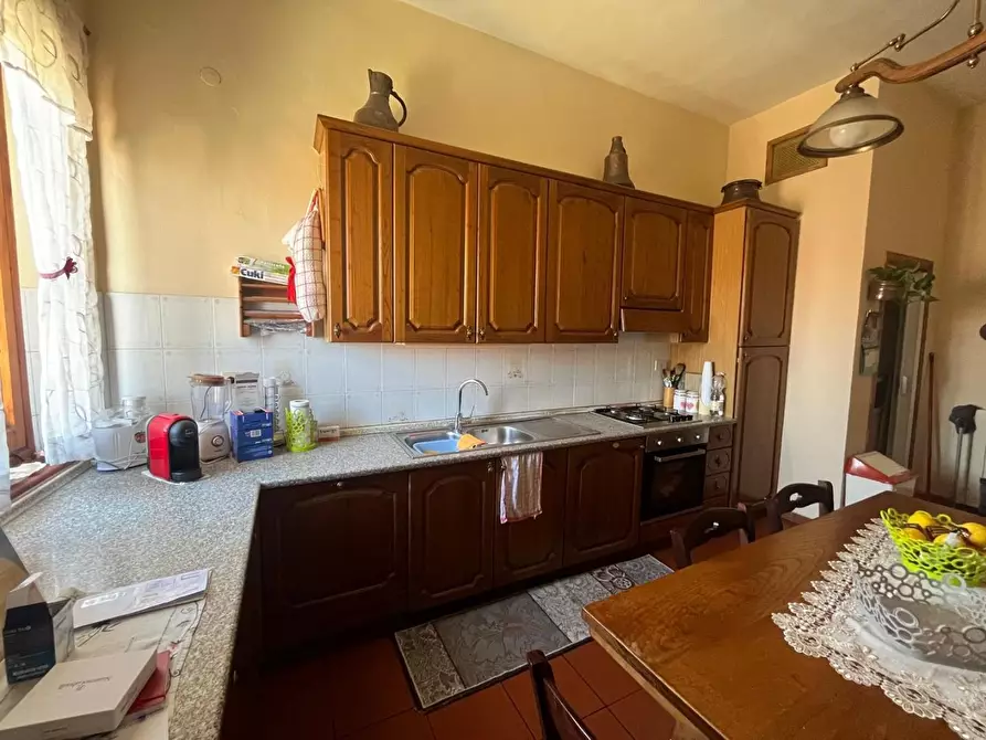 Immagine 8 di Appartamento in vendita  a Livorno