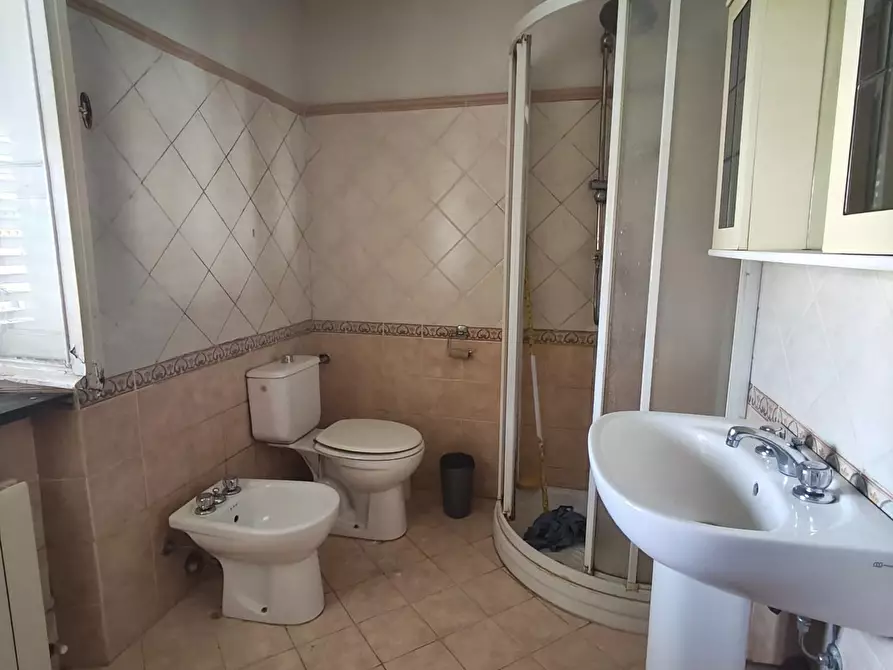 Immagine 38 di Terratetto in vendita  a Lucca