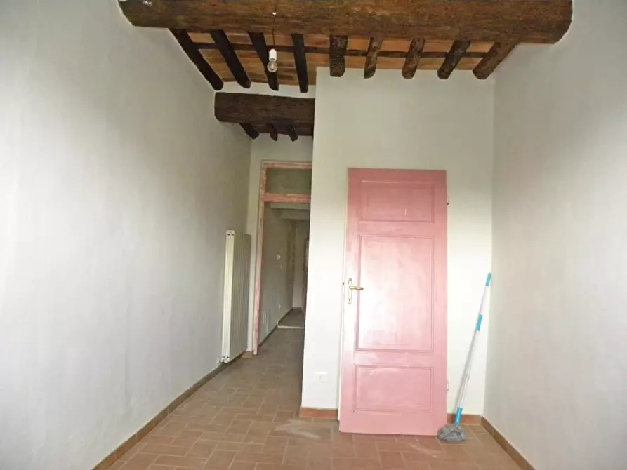 Immagine 11 di Terratetto in vendita  a Lucca