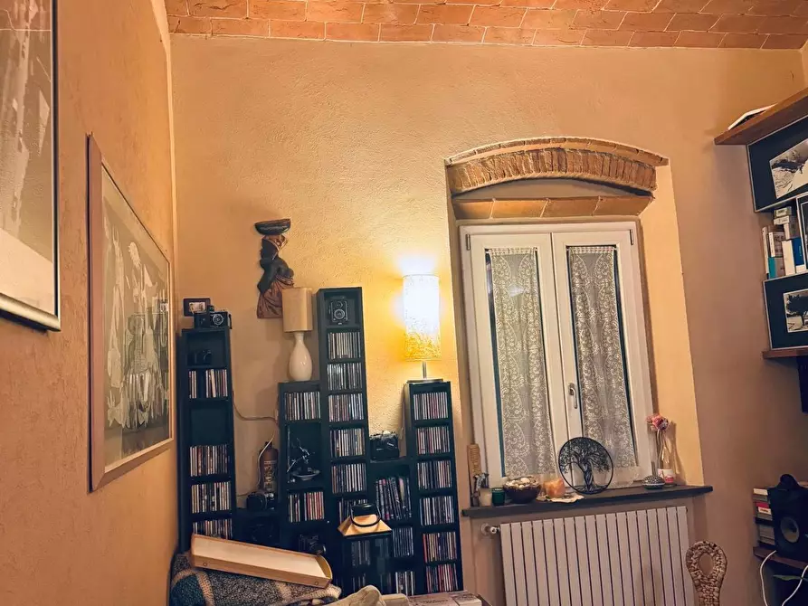 Immagine 18 di Terratetto in vendita  a Vecchiano