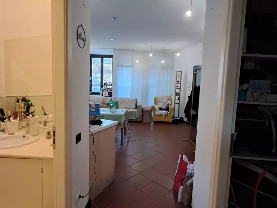 Immagine 13 di Appartamento in affitto  a Vicopisano