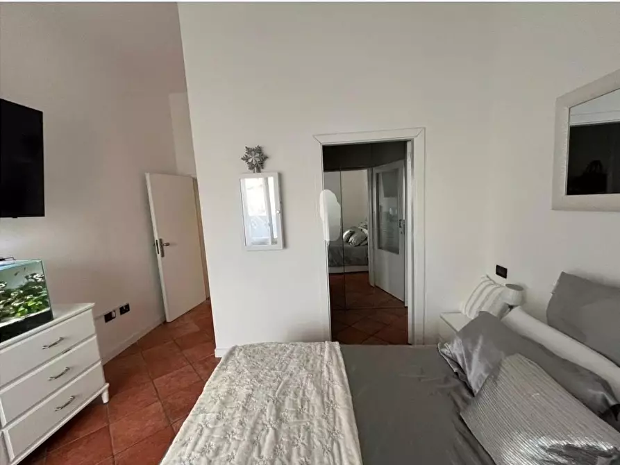 Immagine 4 di Appartamento in vendita  a San Giuliano Terme