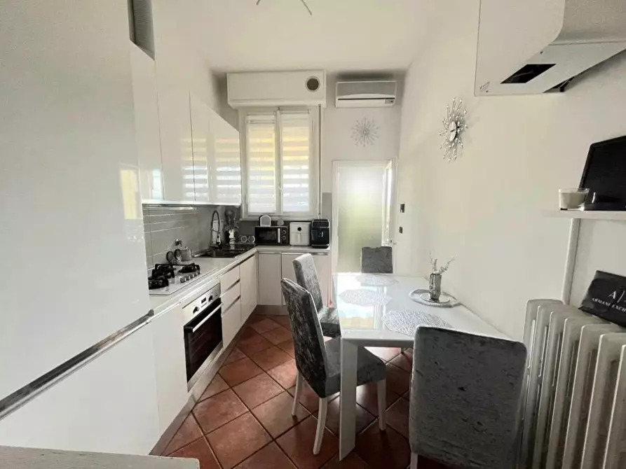 Immagine 3 di Appartamento in vendita  a San Giuliano Terme