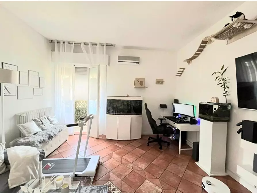 Immagine 2 di Appartamento in vendita  a San Giuliano Terme