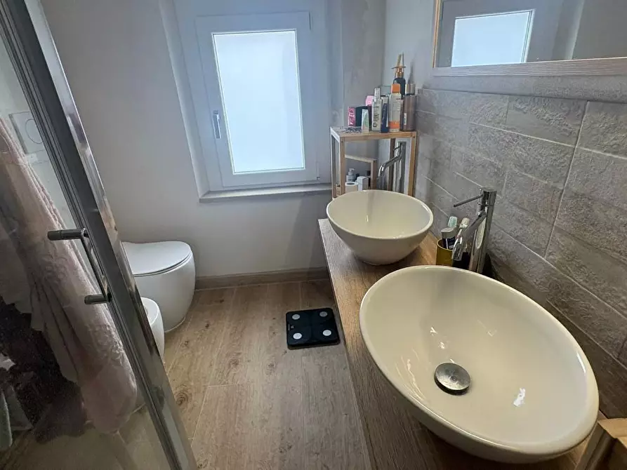 Immagine 23 di Terratetto in vendita  a Cascina