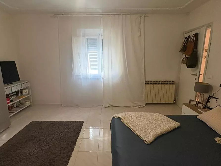 Immagine 15 di Terratetto in vendita  a Cascina