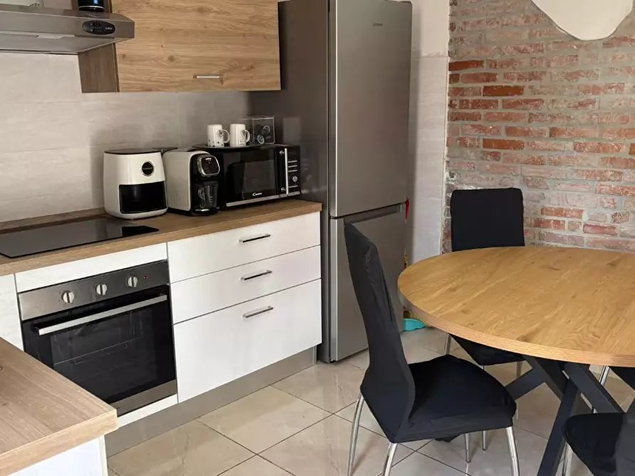 Immagine 1 di Terratetto in vendita  a Cascina