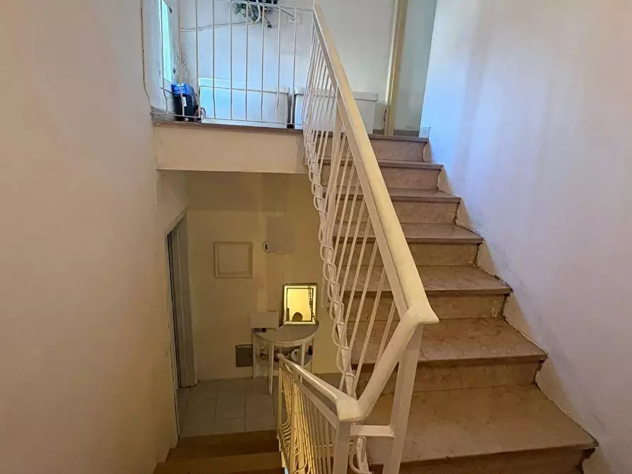 Immagine 18 di Terratetto in vendita  a Cascina