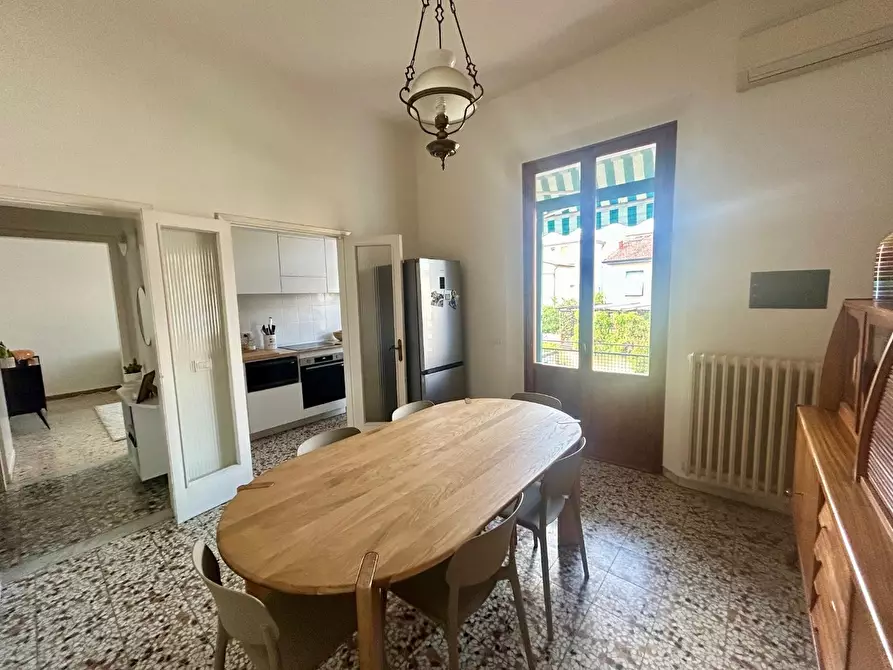 Immagine 11 di Appartamento in vendita  a Empoli