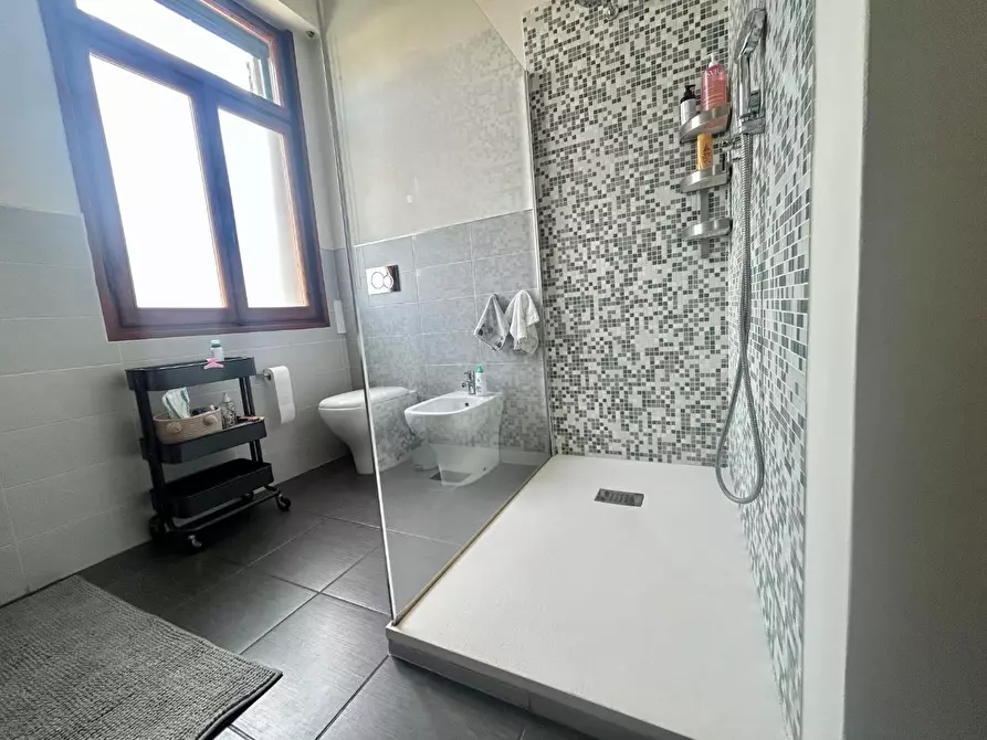 Immagine 17 di Appartamento in vendita  a Empoli