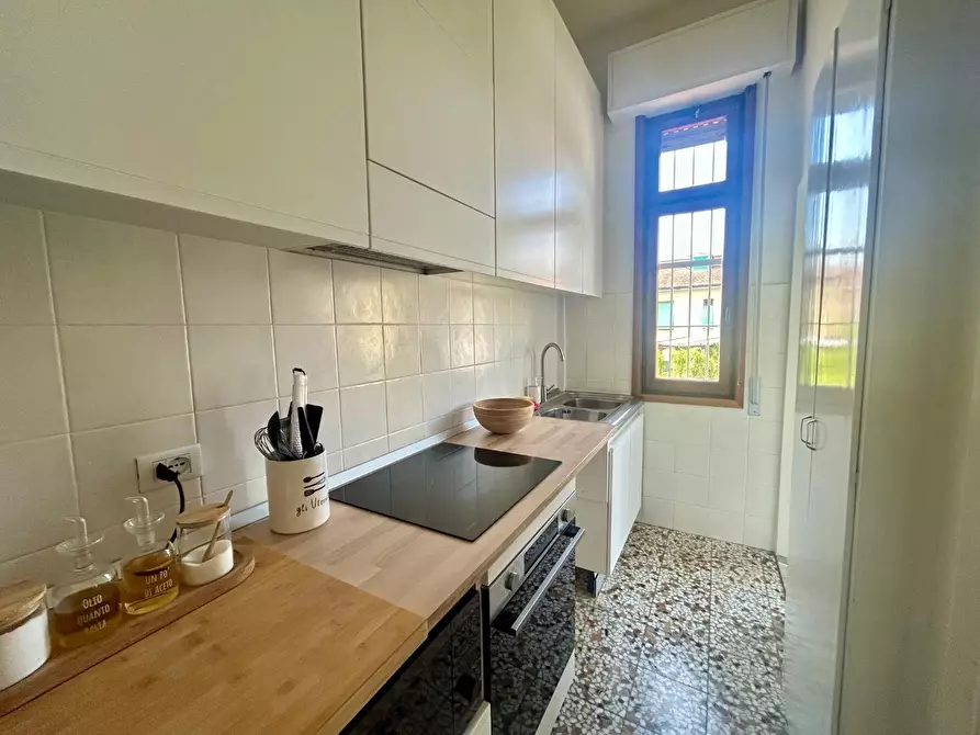 Immagine 7 di Appartamento in vendita  a Empoli