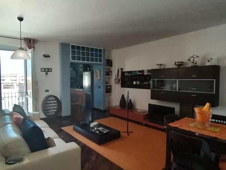 Immagine 6 di Appartamento in vendita  a Livorno