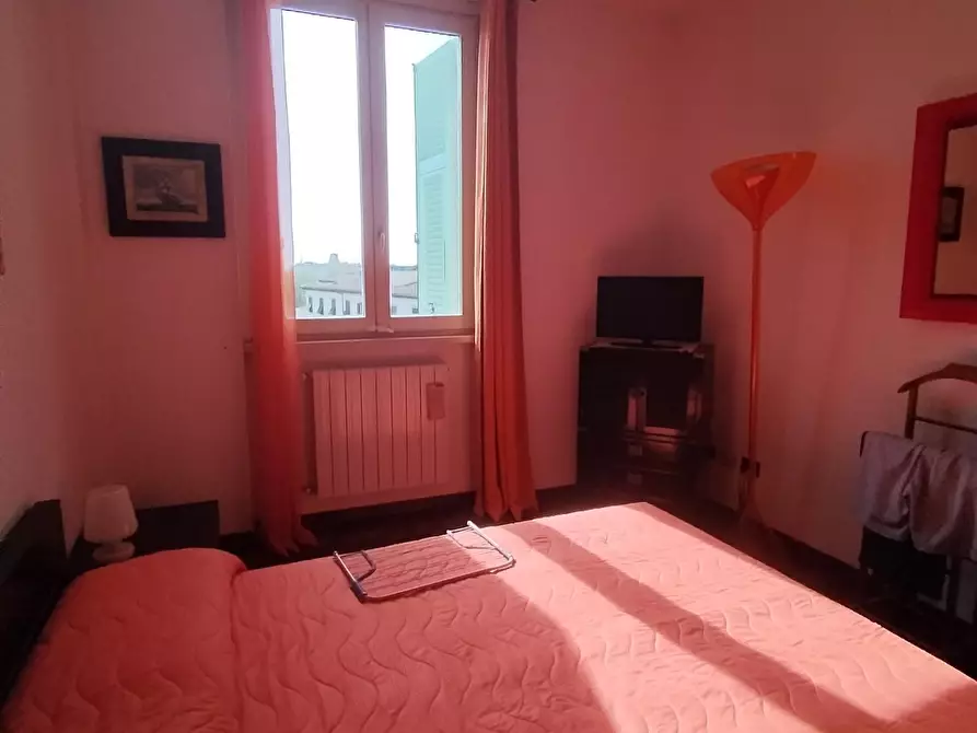 Immagine 18 di Appartamento in vendita  a Livorno